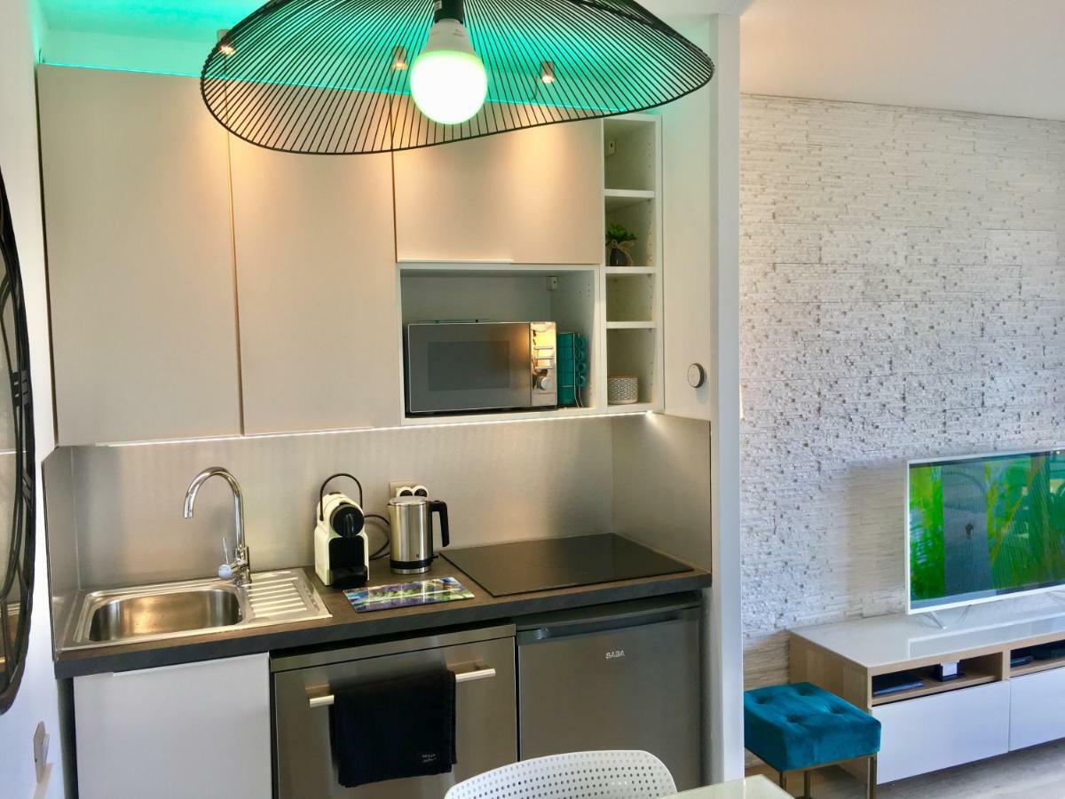 Myhome Riviera - Cannes Sea View Apartment Rentals Bagian luar foto